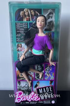 Mattel - Barbie - Barbie Made To Move Doll with Purple Top